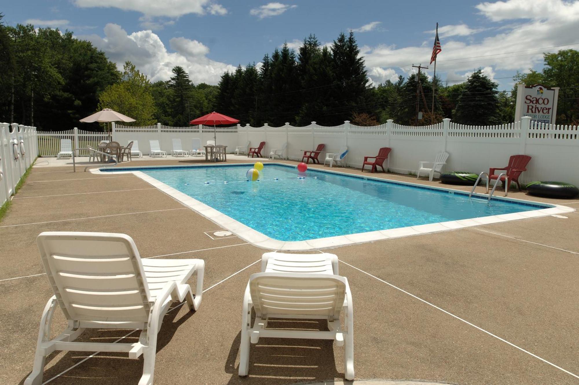 Saco River Motor Lodge & Suites Конуэй Экстерьер фото